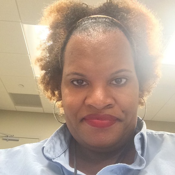 Meet your Posher, Kim - Picture 1 of 1